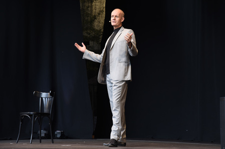 Auftritt von Max Uthoff in München