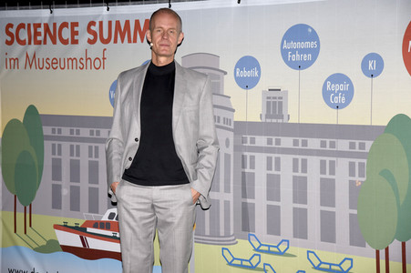 Auftritt von Max Uthoff in München