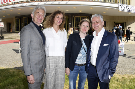 Theaterpremiere 'Vorhang auf für Cyrano' in Berlin