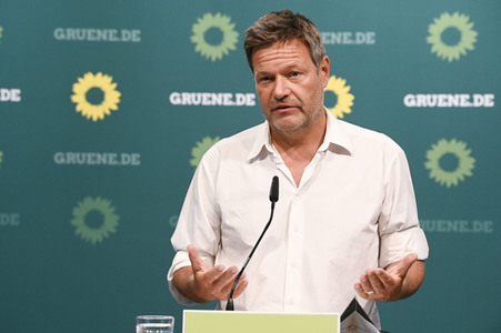 Pressekonferenz mit Robert Habeck in Berlin