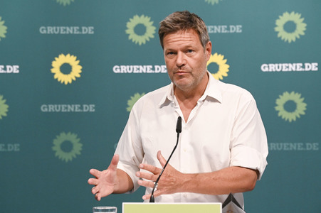 Pressekonferenz mit Robert Habeck in Berlin