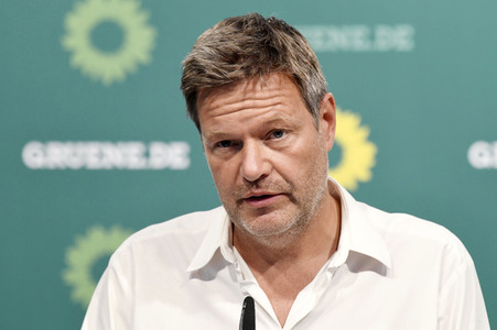 Pressekonferenz mit Robert Habeck in Berlin