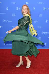 Filmpremiere 'Nebenan', Berlinale 2021