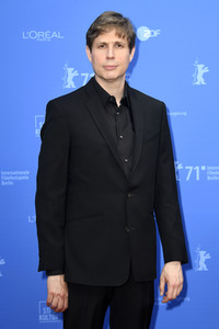 Filmpremiere 'Nebenan', Berlinale 2021