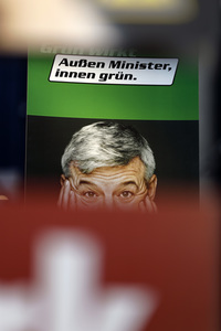 Ausstellung 'Wähl mich! Parteien plakatieren' in Bonn