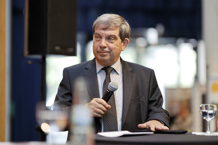 Ausstellung 'Wähl mich! Parteien plakatieren' in Bonn