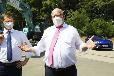 Unternehmensbesuch von Peter Altmaier bei Siemens Energy in Görlitz