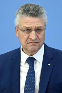Pressekonferenz zur Corona-Lage, Betriebsärzte und Impfkampagne in Berlin