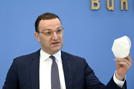 Pressekonferenz zur Corona-Lage, Betriebsärzte und Impfkampagne in Berlin