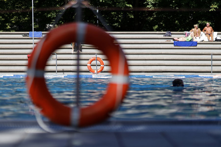 Symbolfoto Freibad
