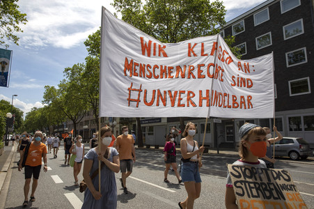 Demo für Menschenrechte in Bonn