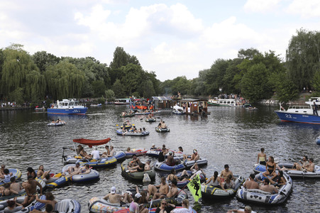 Bootsdemo für Partys und Klubs in Berlin