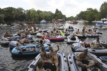 Bootsdemo für Partys und Klubs in Berlin