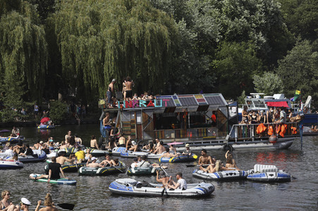 Bootsdemo für Partys und Klubs in Berlin