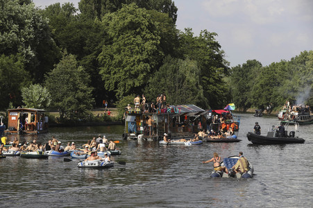 Bootsdemo für Partys und Klubs in Berlin