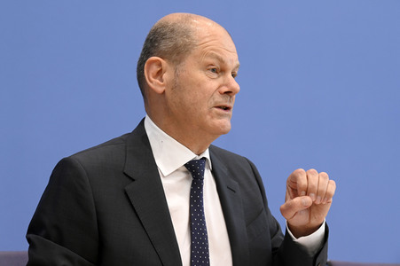 Pressekonferenz mit Olaf Scholz in Berlin