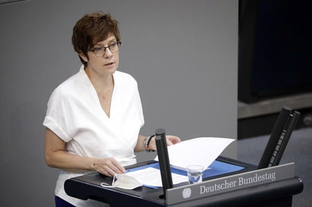 235. Sitzung des Deutschen Bundestages in Berlin