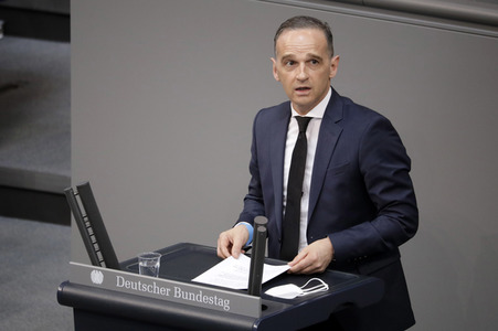 235. Sitzung des Deutschen Bundestages in Berlin