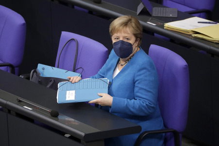 235. Sitzung des Deutschen Bundestages in Berlin