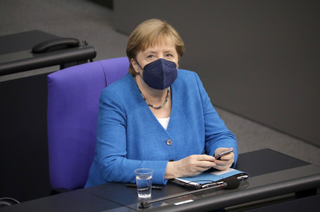 235. Sitzung des Deutschen Bundestages in Berlin
