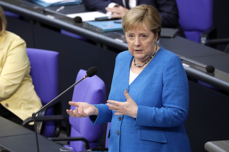 235. Sitzung des Deutschen Bundestages in Berlin
