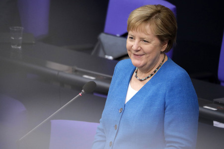 235. Sitzung des Deutschen Bundestages in Berlin