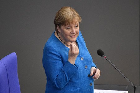 235. Sitzung des Deutschen Bundestages in Berlin