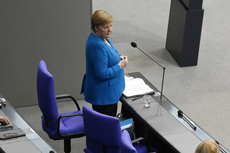 235. Sitzung des Deutschen Bundestages in Berlin