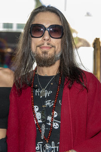 Ausstellung 'Degrees of Separation' in Beverly Hills