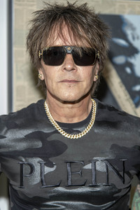 Ausstellung 'Degrees of Separation' in Beverly Hills