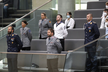 235. Sitzung des Deutschen Bundestages in Berlin