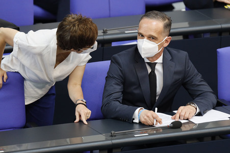 235. Sitzung des Deutschen Bundestages in Berlin