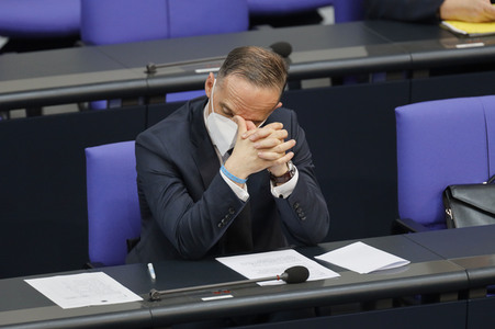 235. Sitzung des Deutschen Bundestages in Berlin