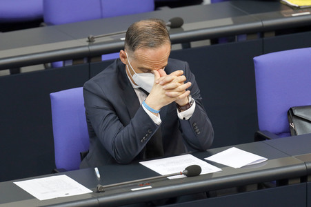 235. Sitzung des Deutschen Bundestages in Berlin