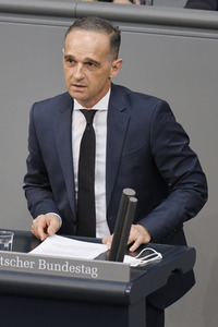 235. Sitzung des Deutschen Bundestages in Berlin