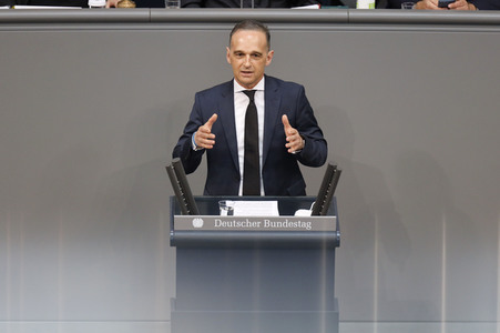 235. Sitzung des Deutschen Bundestages in Berlin