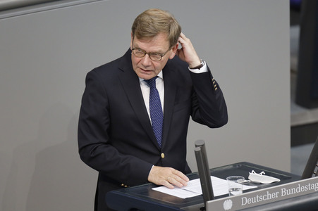 235. Sitzung des Deutschen Bundestages in Berlin