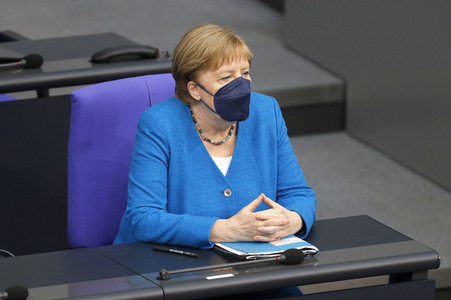 235. Sitzung des Deutschen Bundestages in Berlin