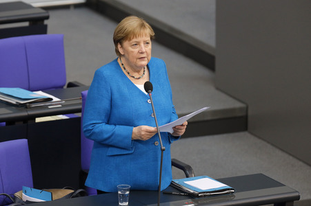 235. Sitzung des Deutschen Bundestages in Berlin