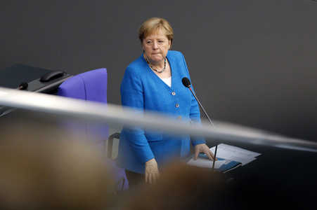 235. Sitzung des Deutschen Bundestages in Berlin