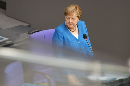 235. Sitzung des Deutschen Bundestages in Berlin