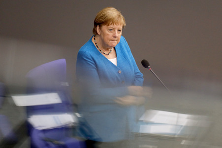 235. Sitzung des Deutschen Bundestages in Berlin