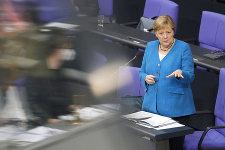 235. Sitzung des Deutschen Bundestages in Berlin