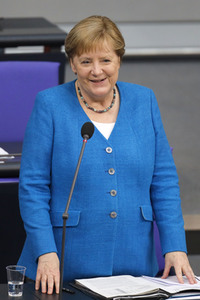 235. Sitzung des Deutschen Bundestages in Berlin