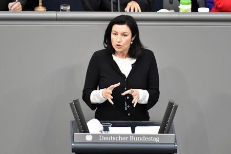 237. Sitzung des Deutschen Bundestages in Berlin