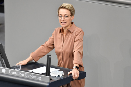237. Sitzung des Deutschen Bundestages in Berlin
