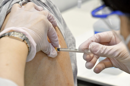 Corona Impfzentrum in Osaka