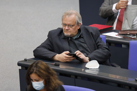 235. Sitzung des Deutschen Bundestages in Berlin