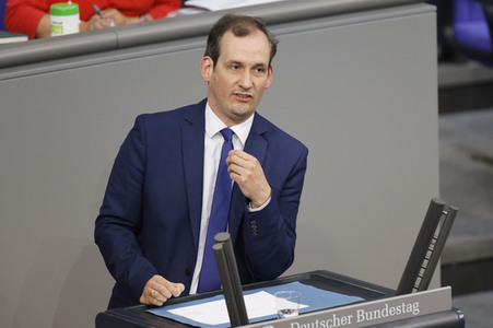 236. Sitzung des Deutschen Bundestages in Berlin