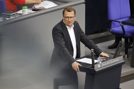 236. Sitzung des Deutschen Bundestages in Berlin